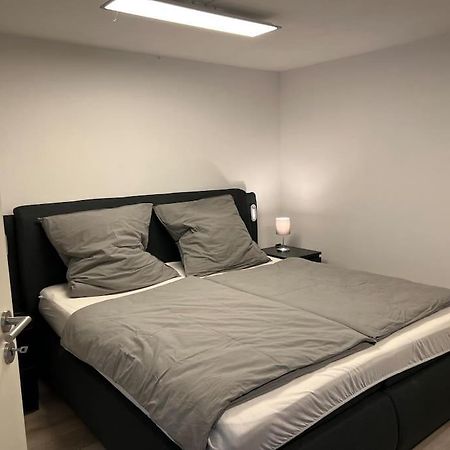 באיירוט Helle Wohnung Zentrumslage,50M2 מראה חיצוני תמונה